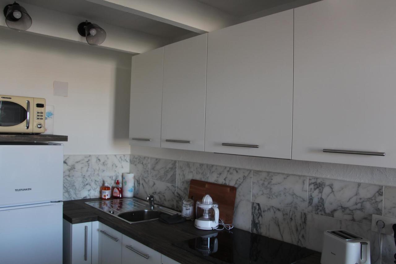 Superbe Duplex Avec Vue Imprenable Sur Le Vieux Port Lägenhet Marseille Exteriör bild